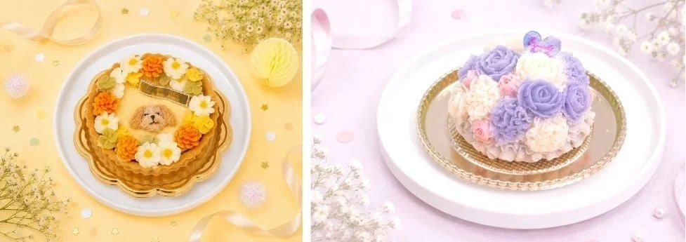 犬の顔と花で飾られたタルトと花のクリームで覆われたケーキ